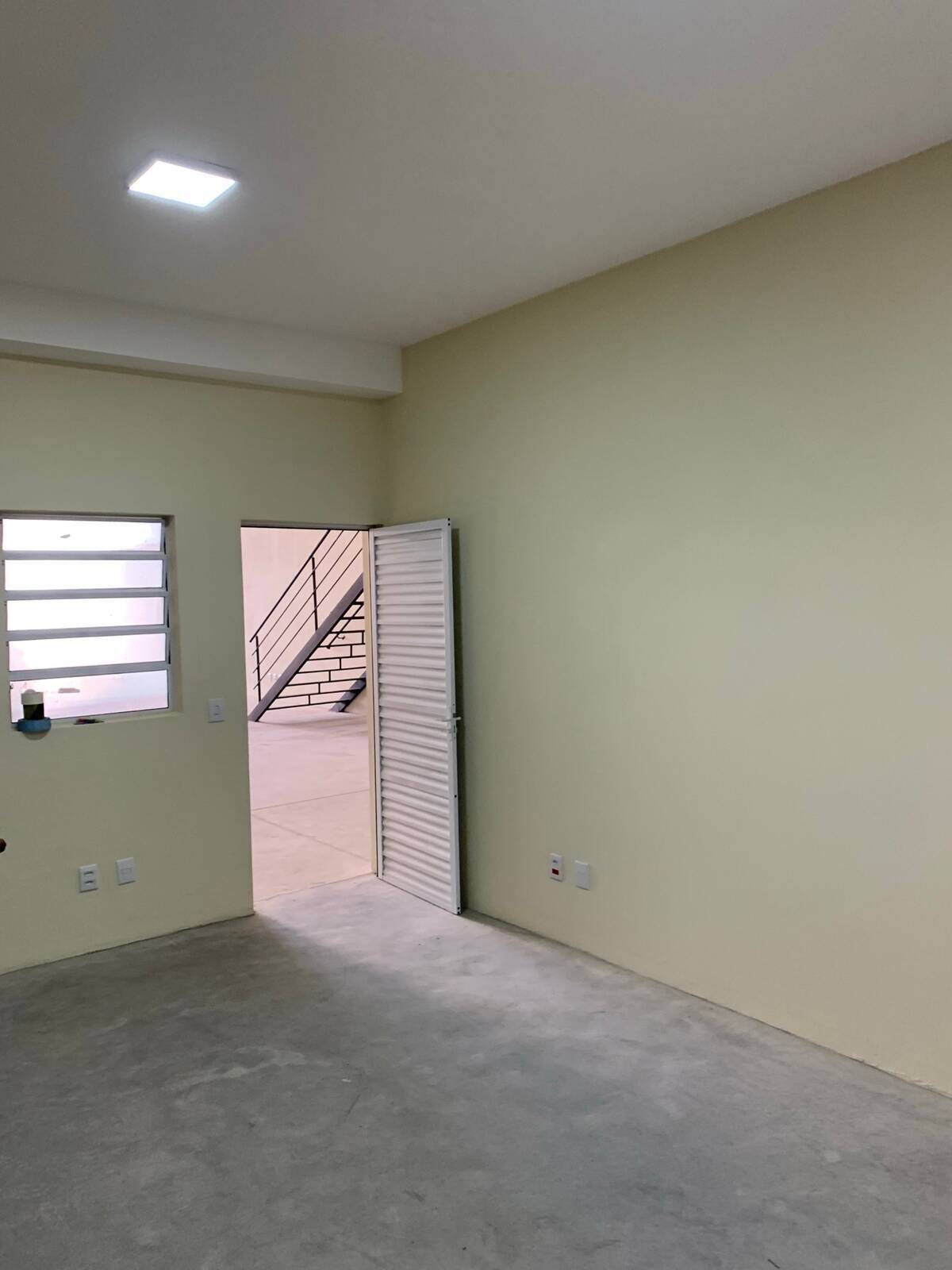 Depósito-Galpão-Armazém para alugar, 240m² - Foto 16