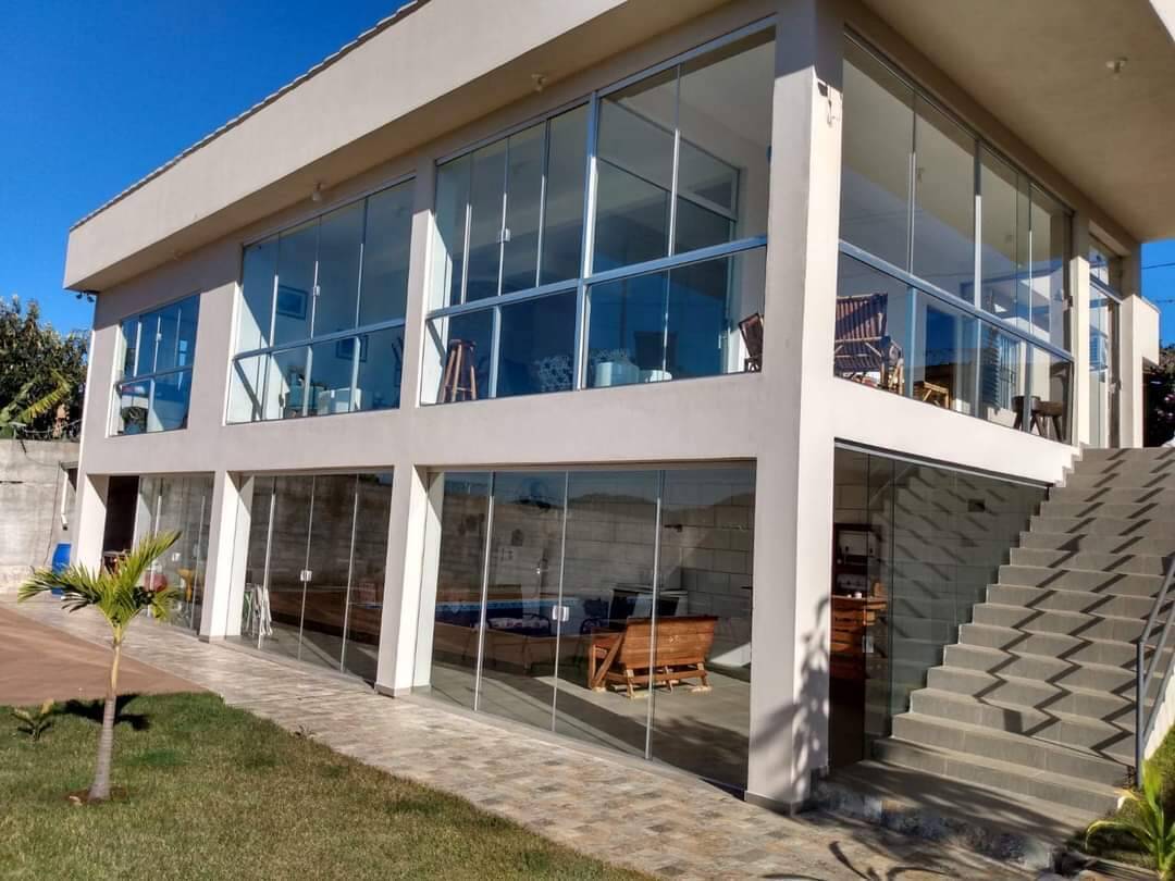 Fazenda à venda com 4 quartos, 420m² - Foto 1