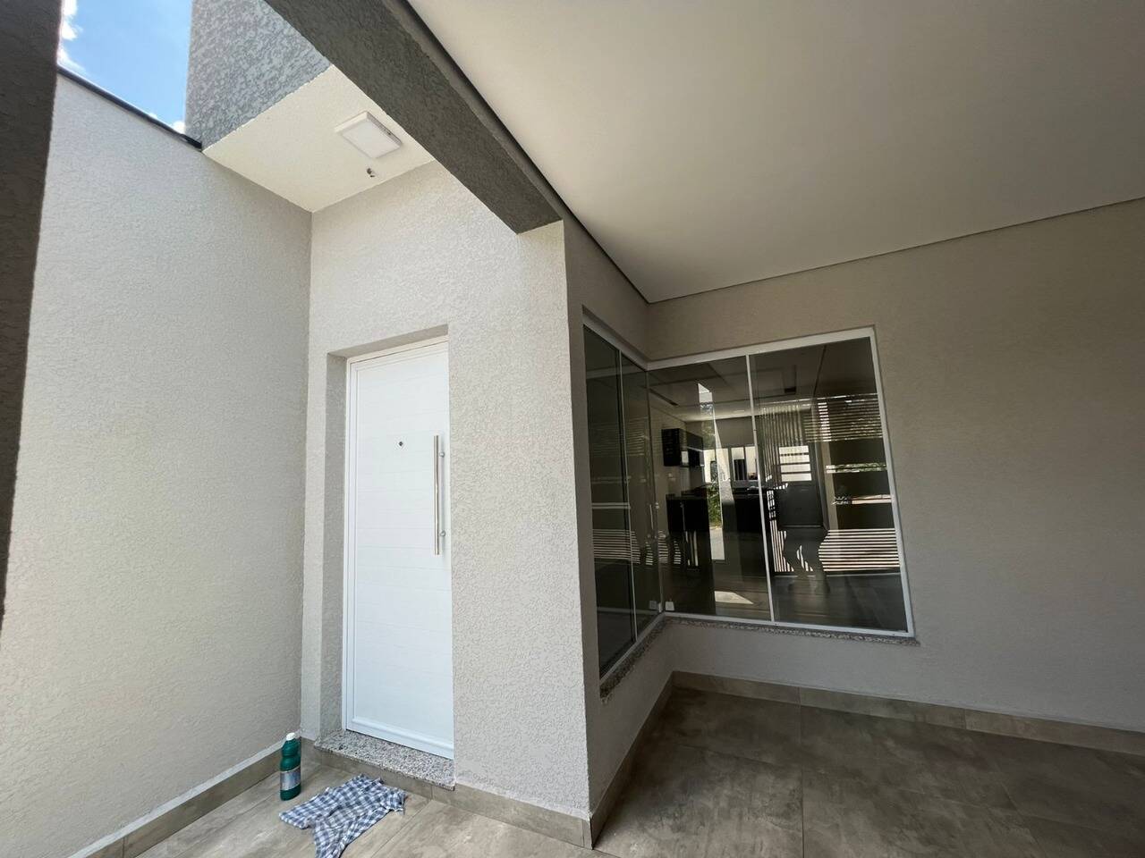 Casa à venda com 3 quartos, 124m² - Foto 3