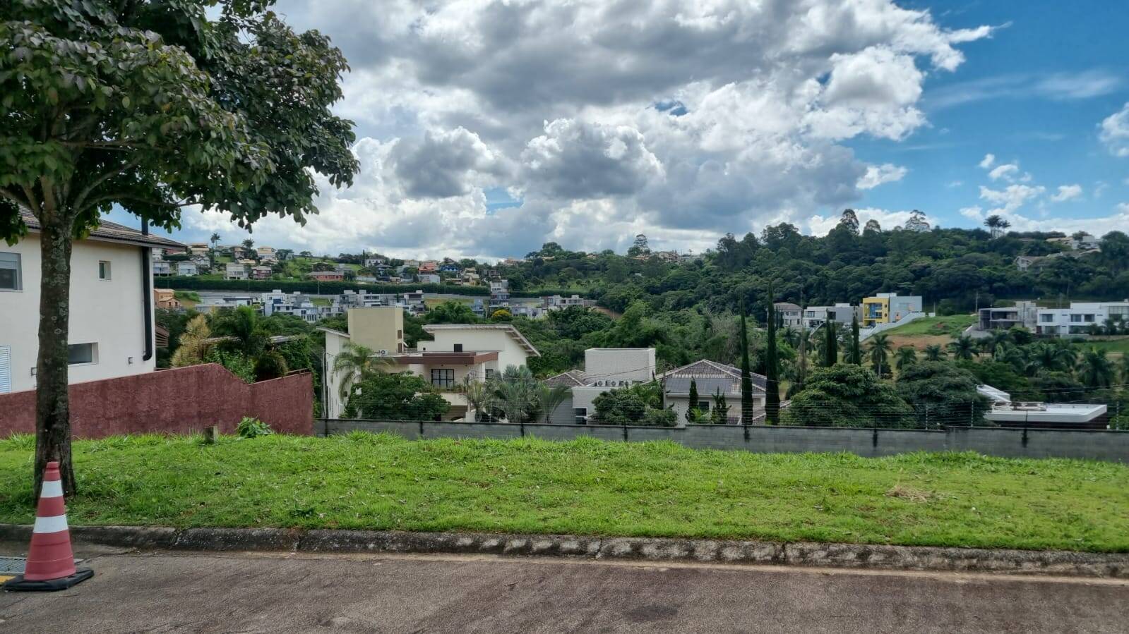 Terreno à venda, 385m² - Foto 2