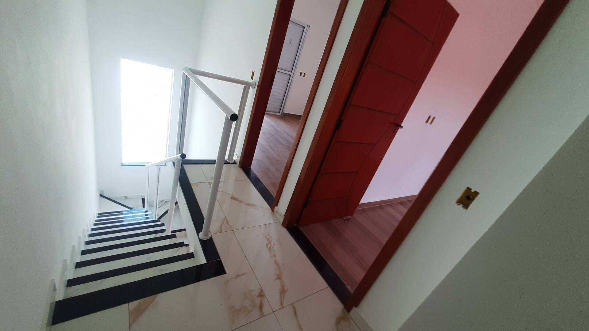 Casa à venda com 2 quartos, 175m² - Foto 8