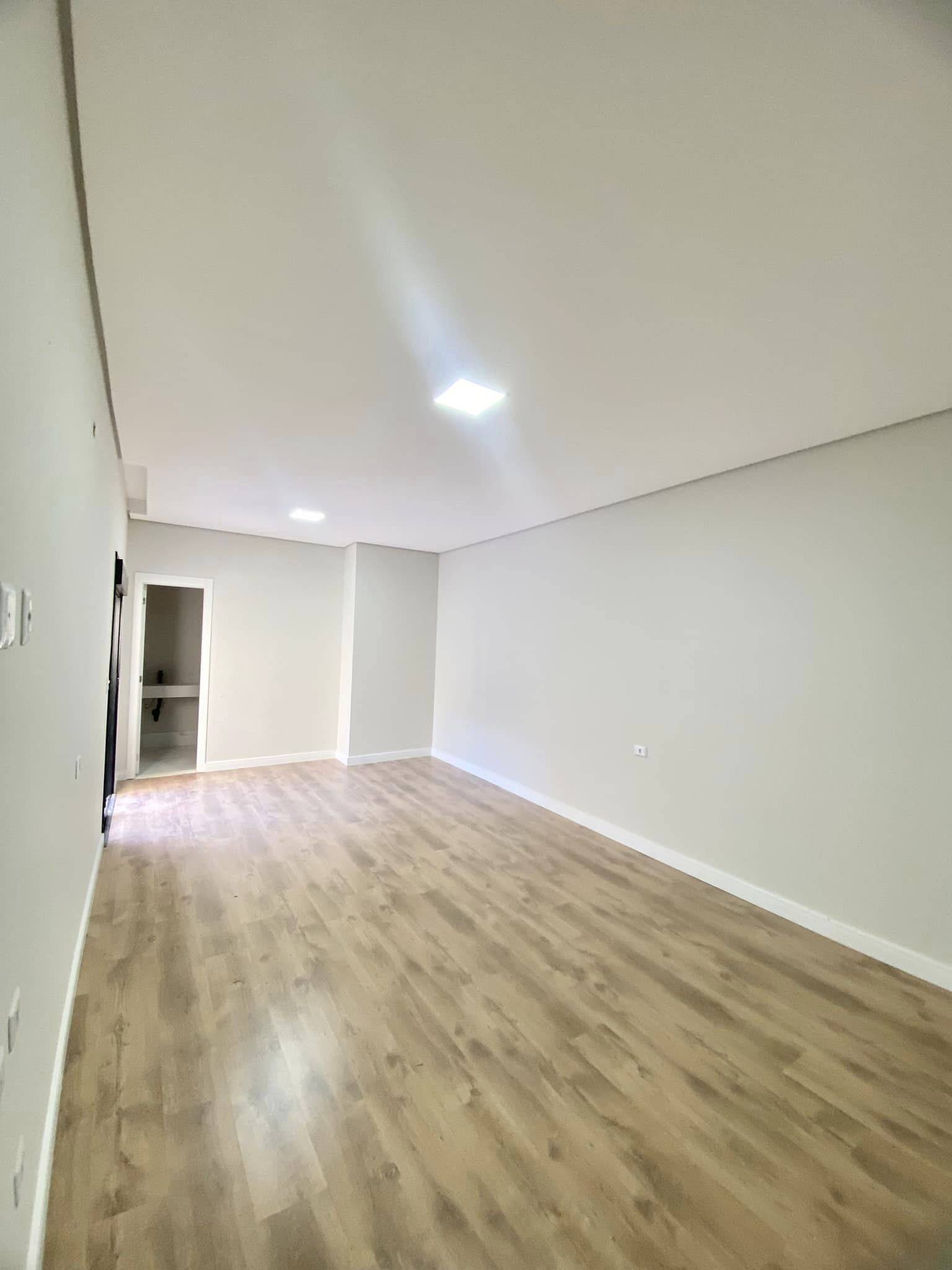 Casa à venda com 3 quartos, 200m² - Foto 9