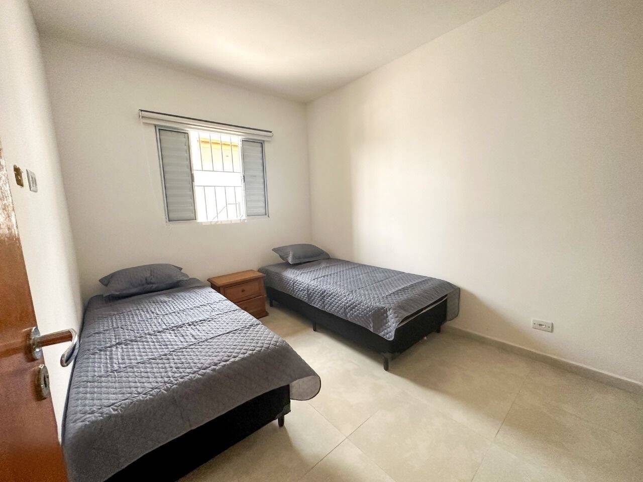 Casa à venda com 2 quartos, 50m² - Foto 10