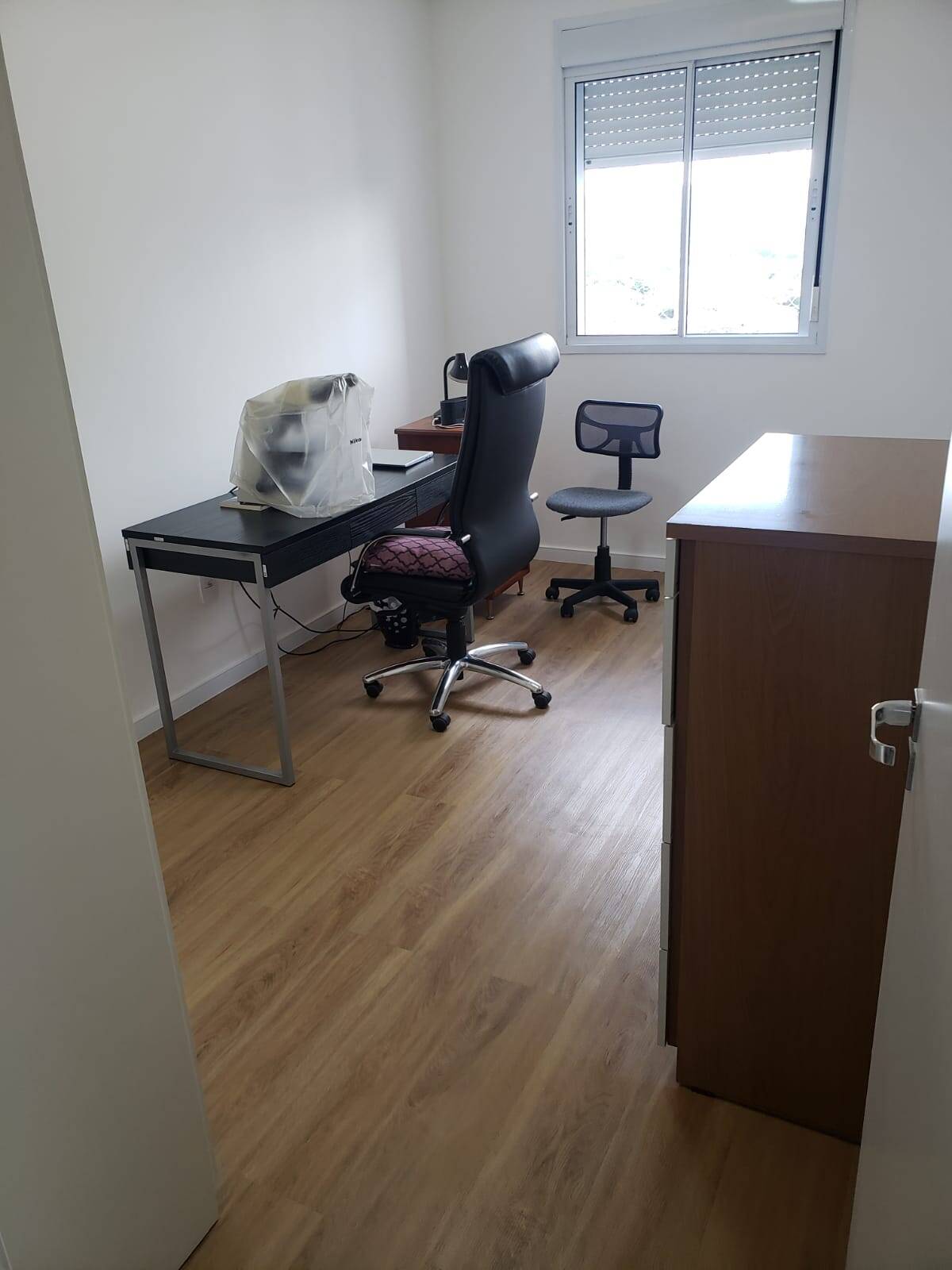 Apartamento à venda com 2 quartos, 70m² - Foto 3