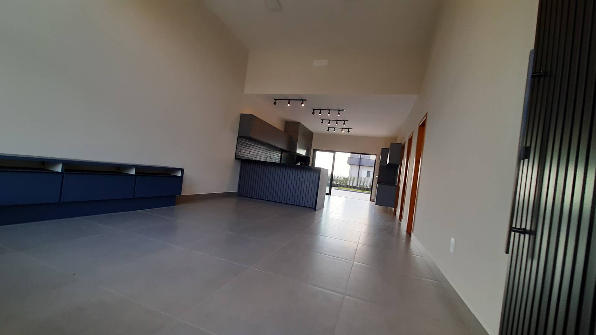 Casa à venda com 3 quartos, 173m² - Foto 6